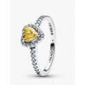 Anillo Pandora Corazón Amarillo en Relieve Brillante