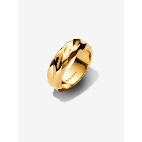 Anillo Pandora Banda Ancha Ondulada en Pavé